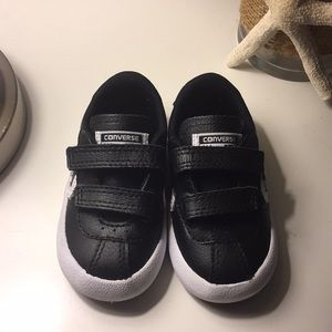 Converse Toddler Shoes Size 4 *Final Price*